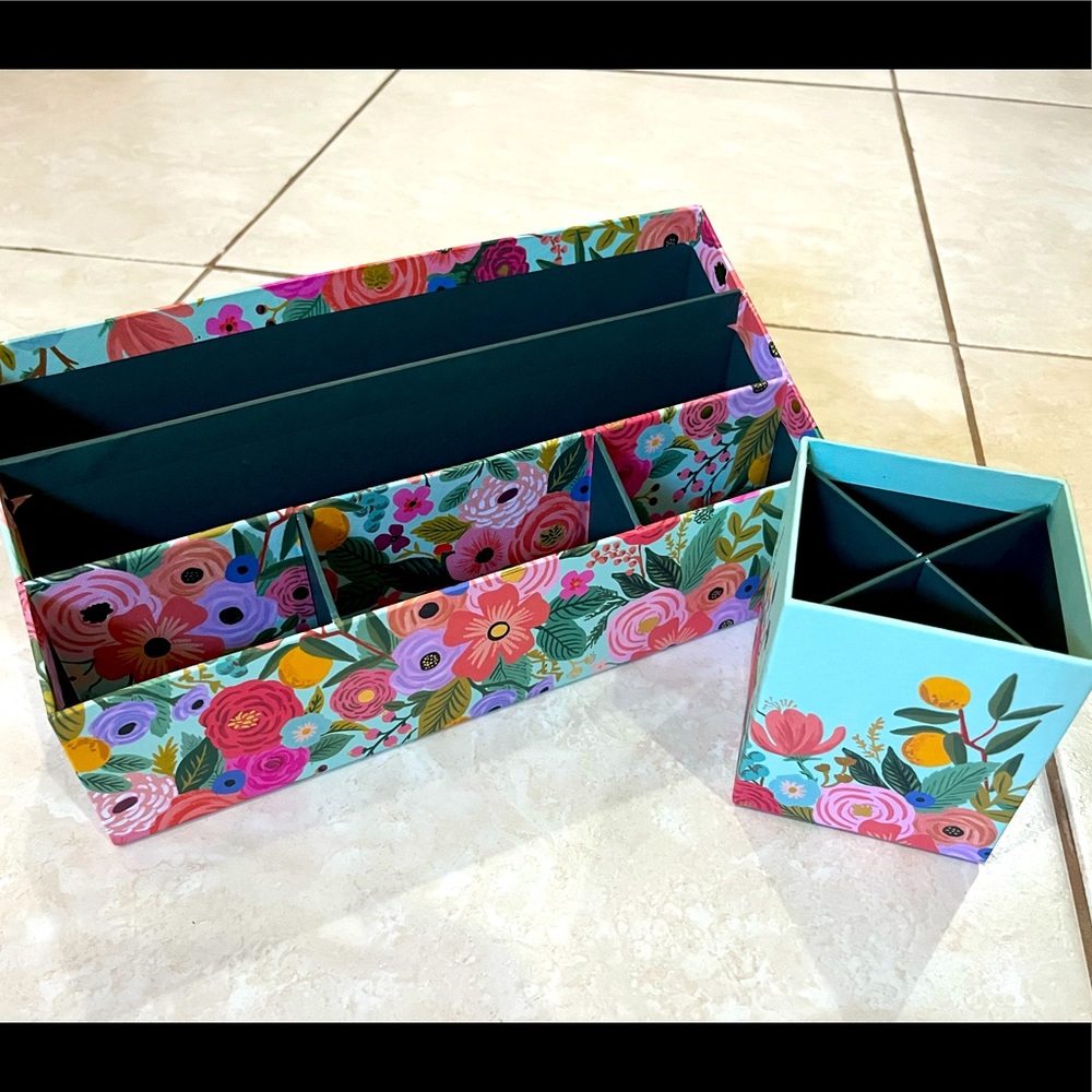 Desk organizer(Desk Decor), pencil cup